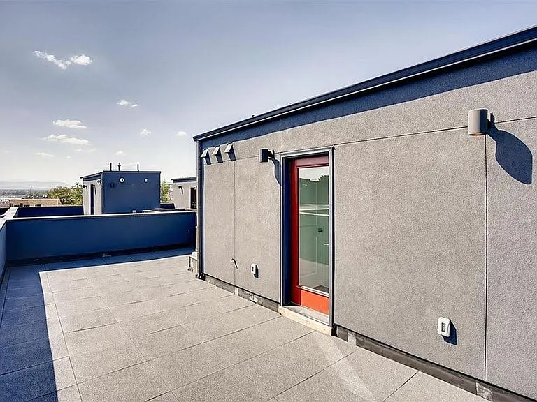 90 Galapago St #9 — Photo 25
