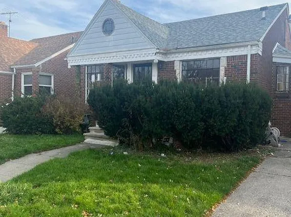11218 Kenmoor St, Detroit, MI 48205