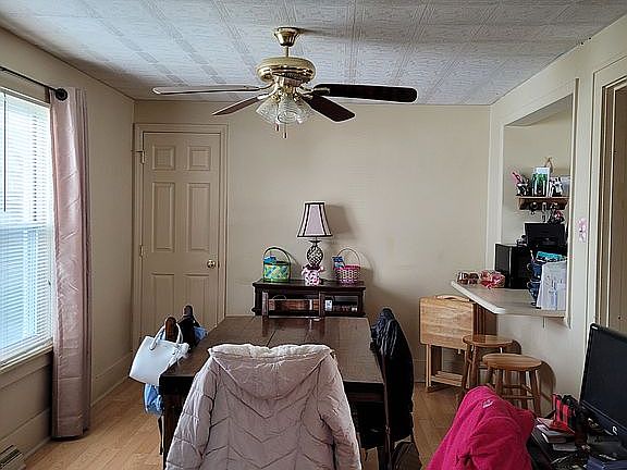 Dining Room w/closet