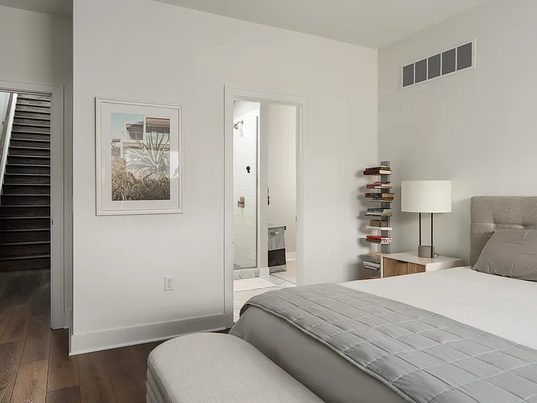 895 S Wall St — Photo 20