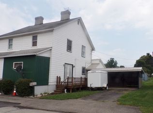 43 Hickory Rd, Uniontown, PA 15401