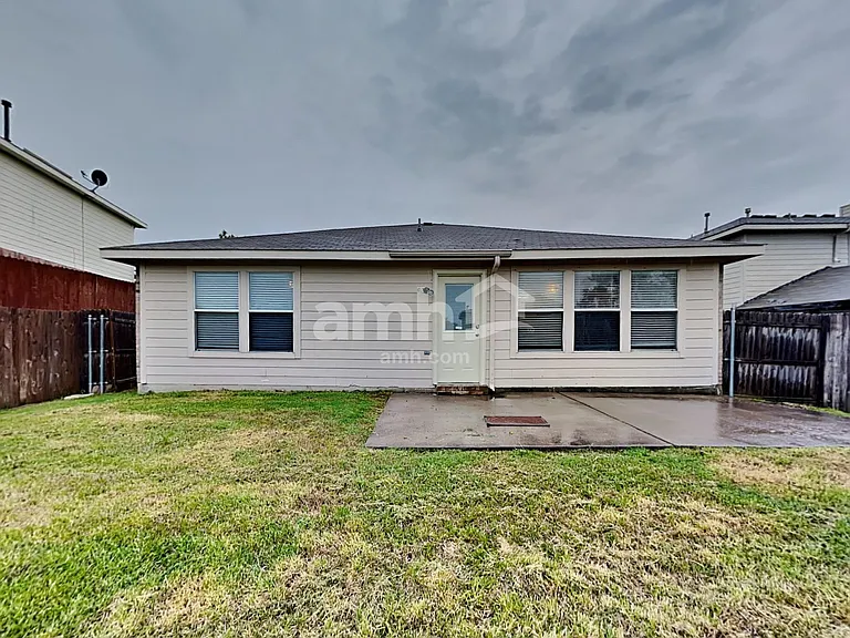 1105 Warrington Way — Photo 21