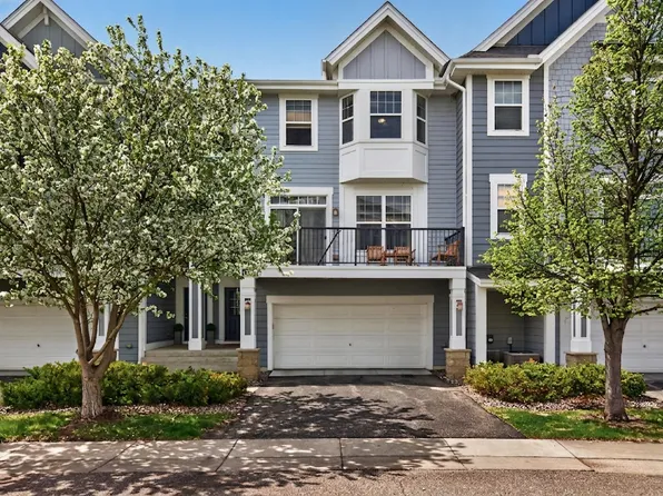 15602 Eagles Nest Way Unit 1402, Apple Valley, MN 55124