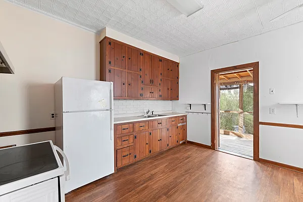 Sold by Keller Williams NYC | media 32