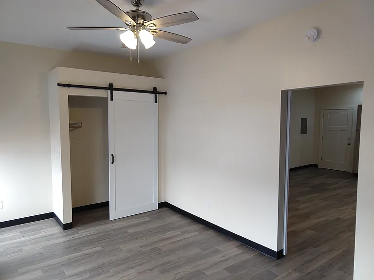 Bedroom facing the closet