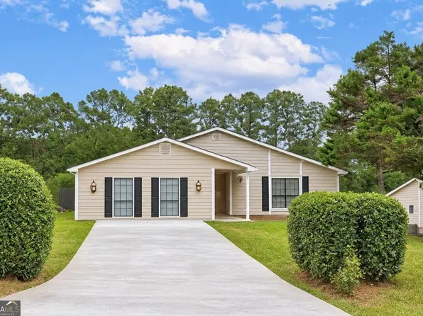 282 Park Ridge Ct, Riverdale, GA 30274