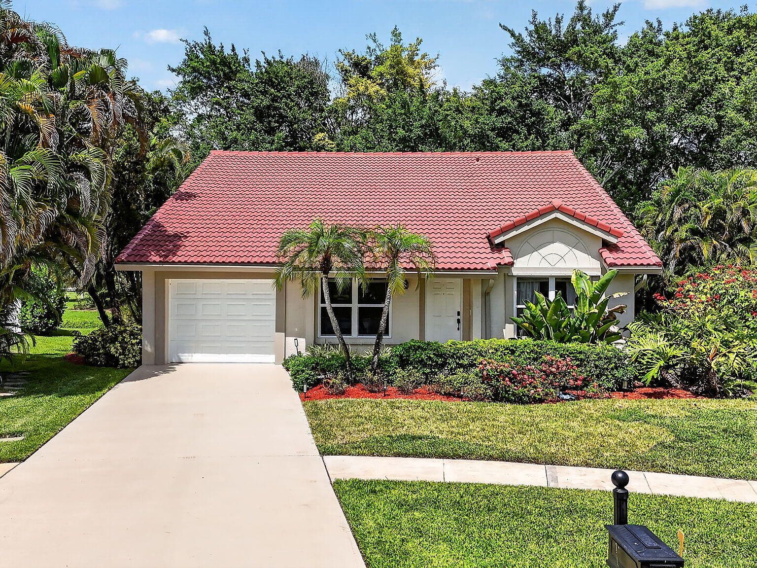 19536 Sea Pines Way