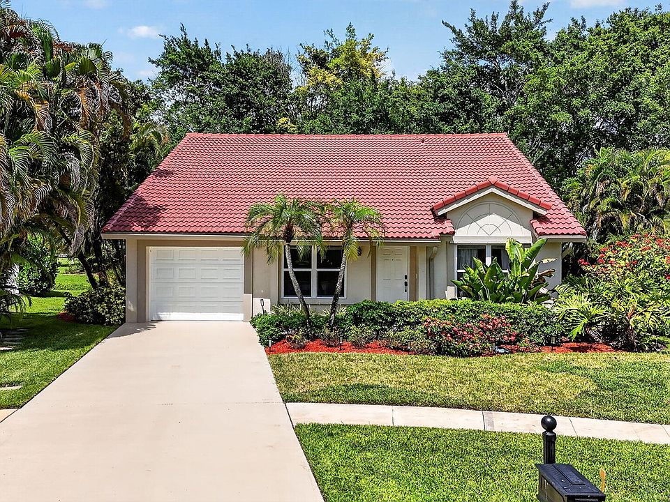 1st image of 19536 Sea Pines Way
