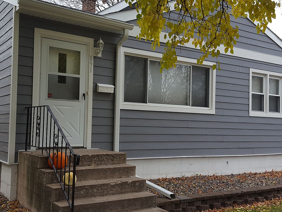 1st image of 891 27th Ave SE
