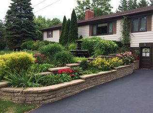 401 South St, Port Barrington, IL