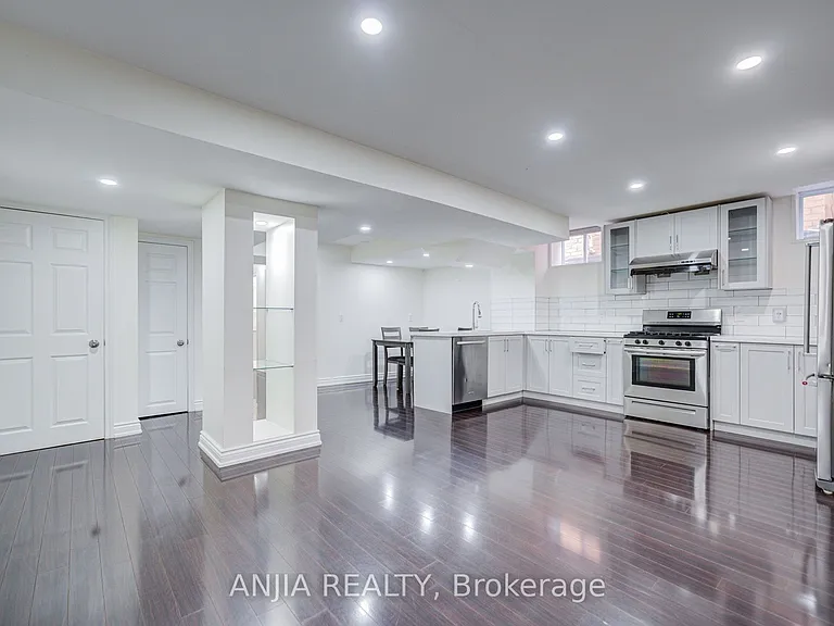 15 Ross Shiner Ln — Photo 9