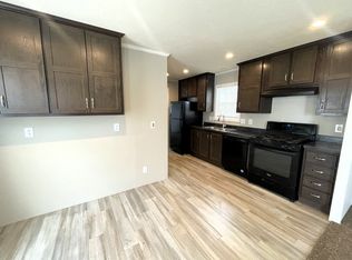 4742 Runton Ct #476, Sterling Heights, MI 48310