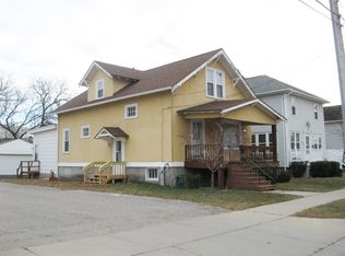 920 5th St, Menominee, MI 49858