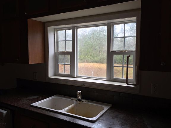 4th image of 2019 Lancewood St