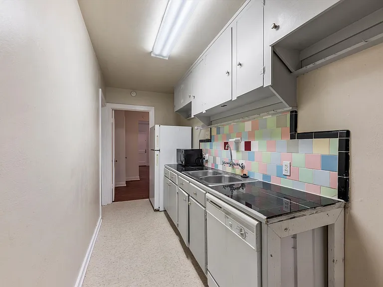 1849 Colquitt St #4 — Photo 5