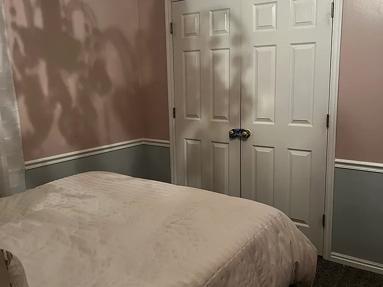 715 E Zinnia Way — Photo 3