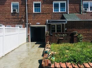 22411 135th Ave, Springfield Gardens, NY 11413