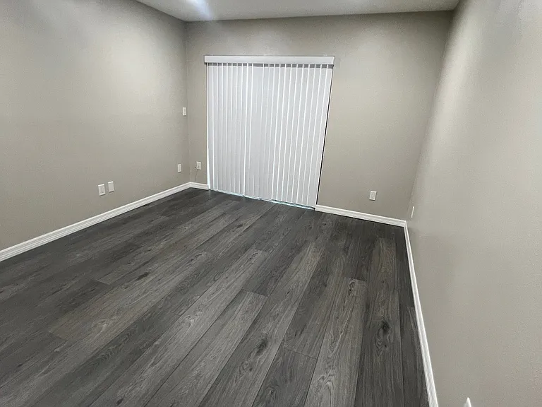 745 James St #102 — Photo 16
