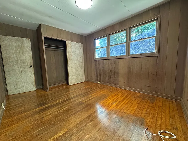 2548 Ferdinand Ave — Photo 10