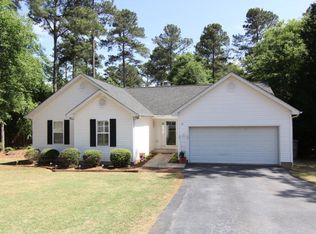 104 Woodbury Dr, Greenwood, SC 29646