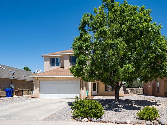 2nd image of 4885 Calle Bella Ave