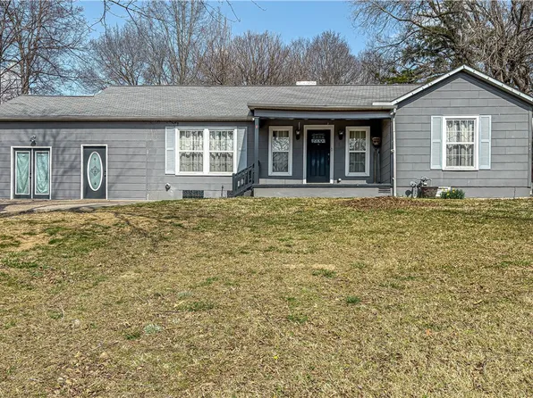 721 W Rogers Ave, Harrison, AR 72601