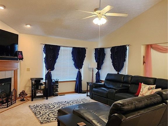 4th image of 4090 Whispering Springs Ln