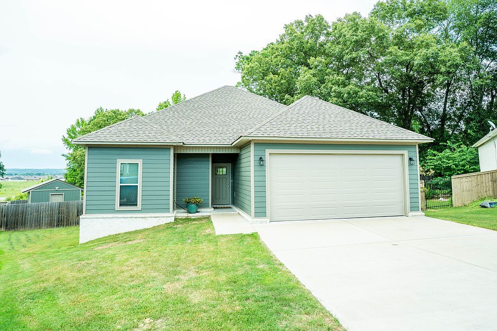 33 Canten Cv - Property Image