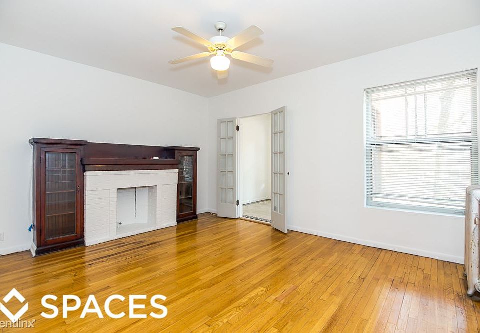 1st image of 2834 N Mildred Ave #Unt2836-1