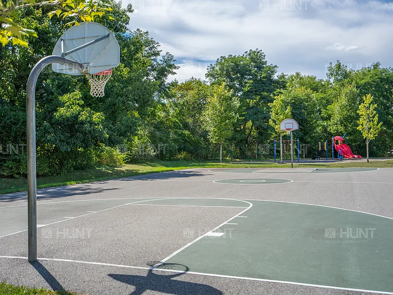 Hanscom Family Housing — Photo 34
