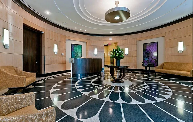 Rented by Owner | media 18