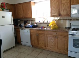 157-06 Booth Memorial Ave, Flushing, NY 11355