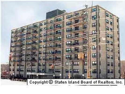 Sold by CENTURY 21 Papp Realty, Corp. | media 1