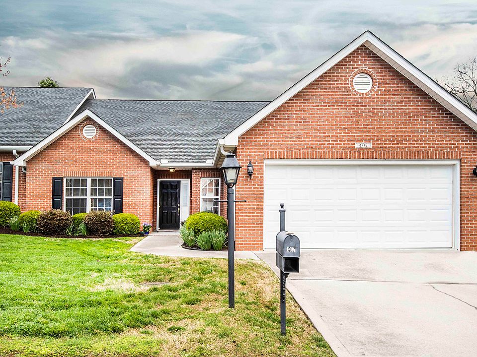 1st image of 407 Woodlawn Gardens Way #15