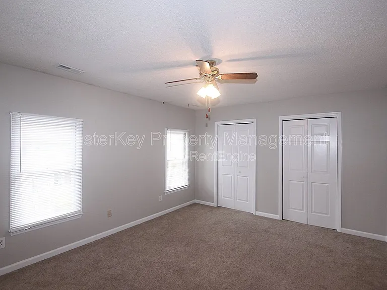 5606 Split Oak Way — Photo 16