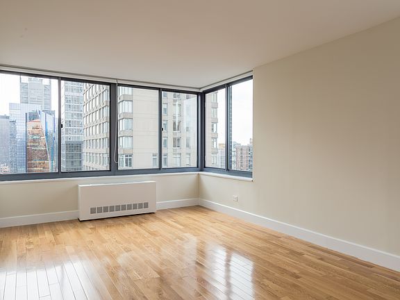 5th image of 235 W 48th St APT 40J