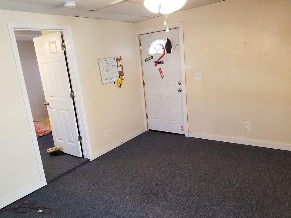 1st image of 206 W Hickory St #3