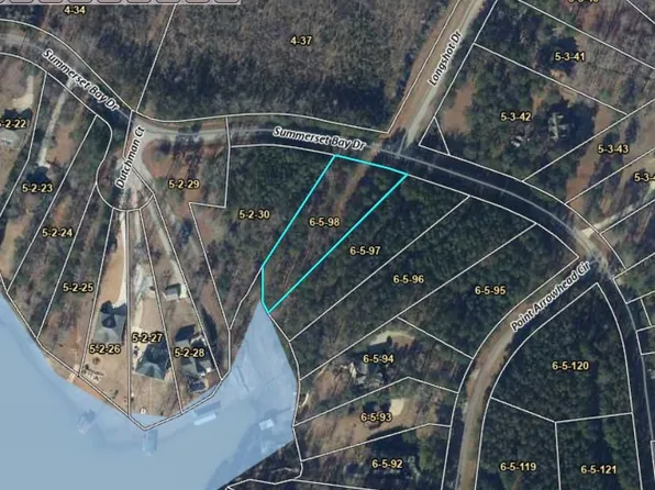 98 Summerset Bay Dr, Cross Hill, SC 29332