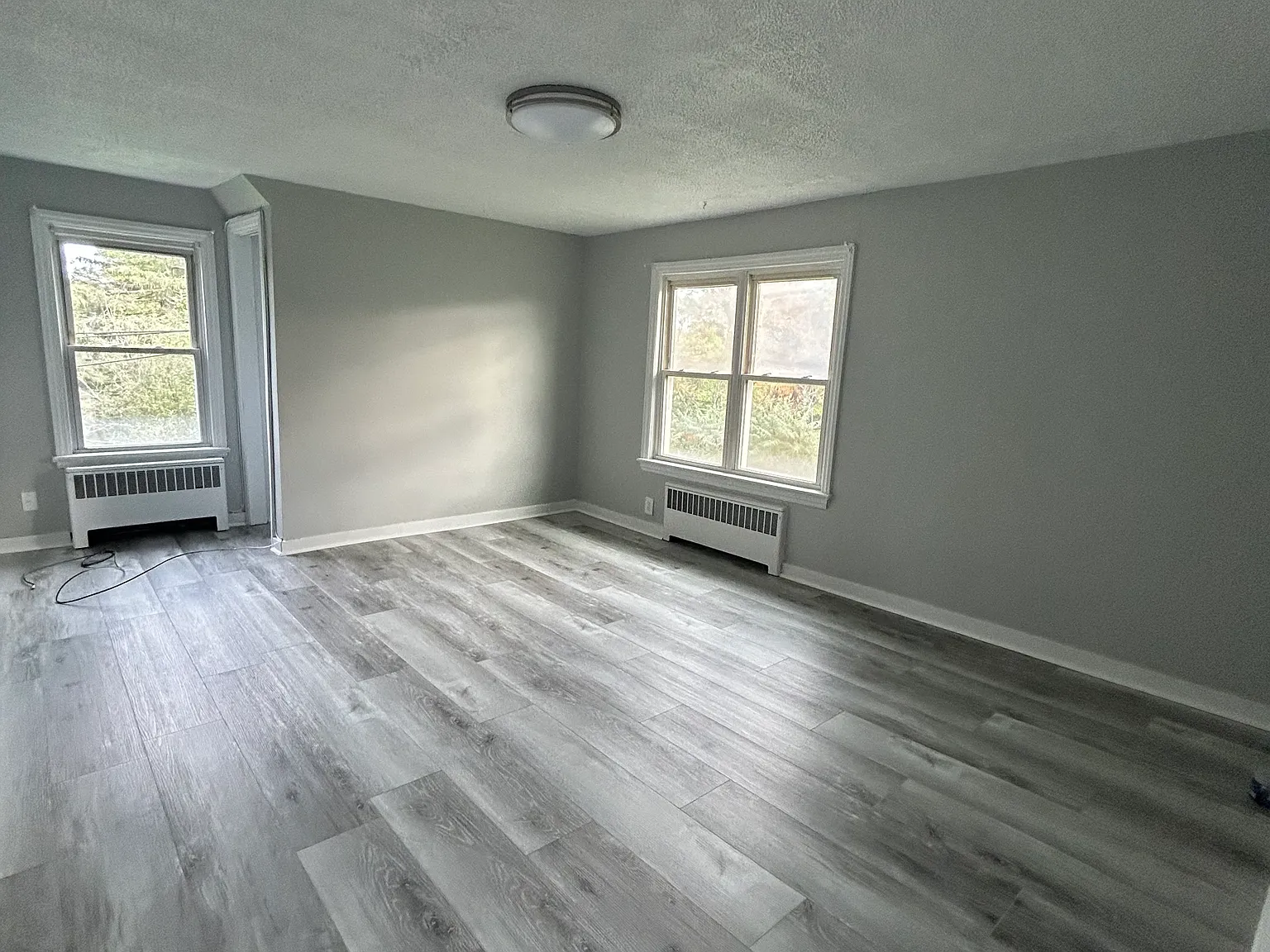 2 bed, 1000 sqft, $1,500 — Photo 3