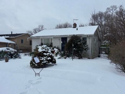 1168 Hovey St, Gary, IN, 46406