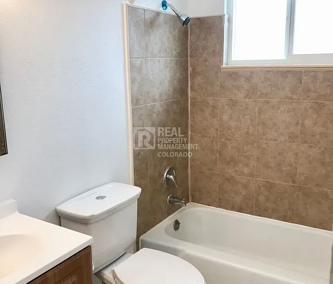 13626 E 13th Pl — Photo 18
