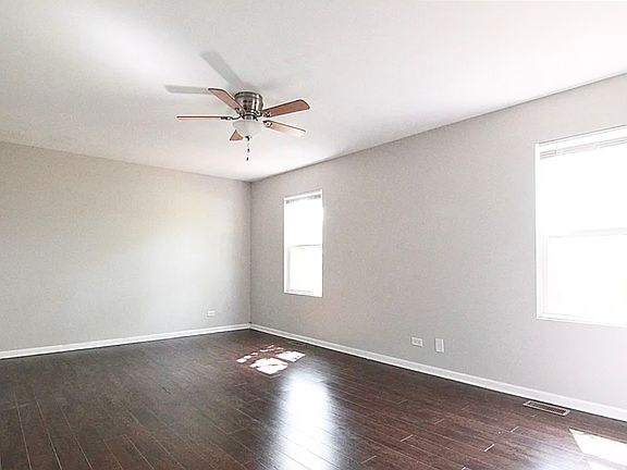4th image of 281 Navajo Dr