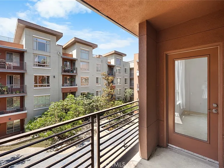 100 S Alameda #345 — Photo 9