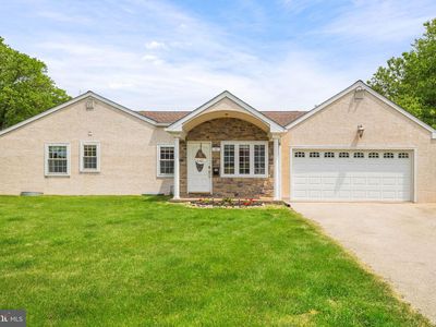45 James Rd, Broomall, PA, 19008