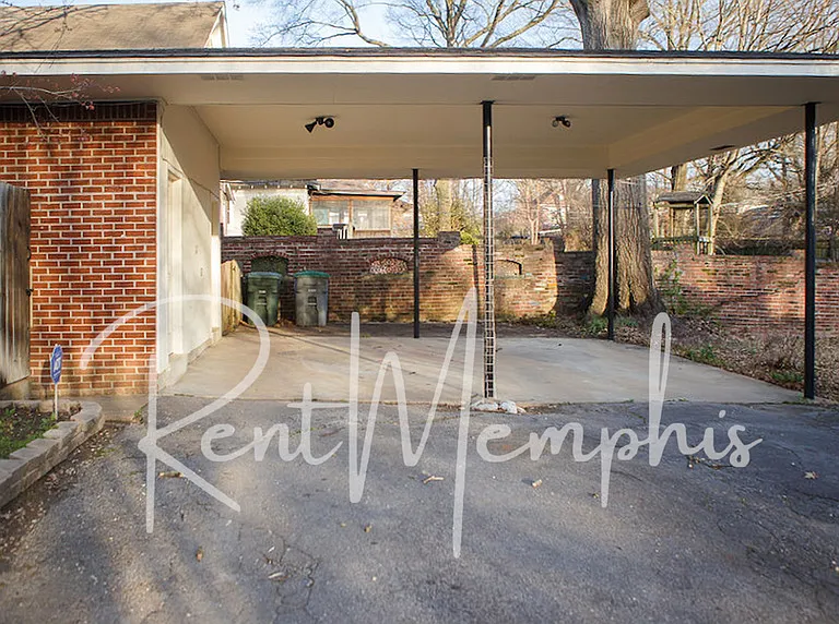 1607 Forest Ave — Photo 30