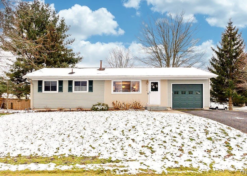1st image of 4134 Birchwood Dr S
