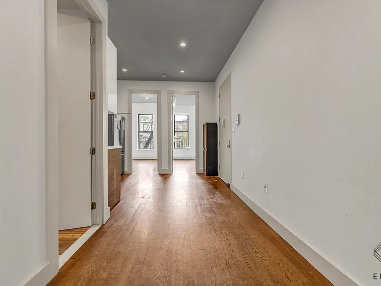 629 Willoughby Ave #2B — Photo 10