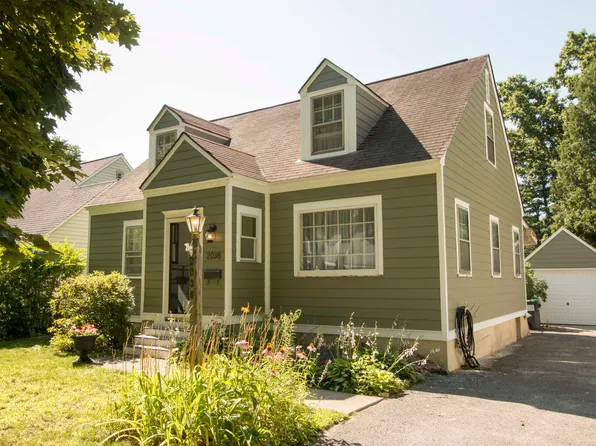 2036 Hoover Rd, Niskayuna, NY 12309