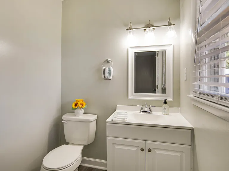 2796 Cone Cir — Photo 5