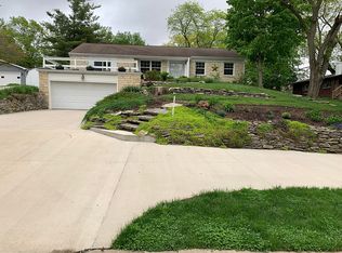 709 S Maple St, Fairfield, IA 52556